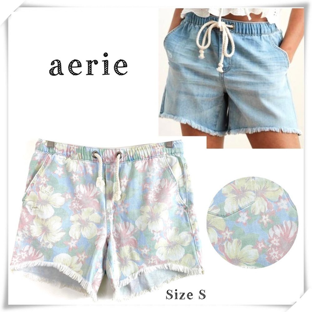 AERIE Hawaiian Tropical Flower Print Denim Shorts in Multi Color Size S